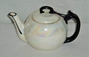 Lusterware Teapot, Vintage Made In Czechoslovakia