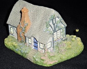 Chandler's Cottage Figurine, Thomas Kinkade, Hawthorn Architectural Register 1995