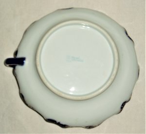 Morimura Nappy Bowl with Finger Handle, Maple Leaf Nippon Hallmark
