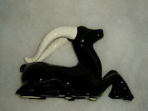 Figurine, Shawnee Impala, Black and White, Mint