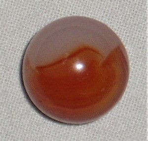 Vintage Peltier Marble, Bloody Mary .651" Mint