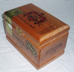 Vintage Wood Cigar Box, A. Fuentes Flor Fina 8-5-8