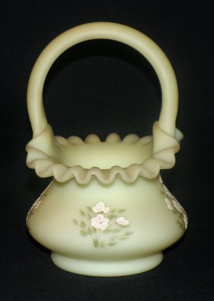 Fenton Custard Basket, Matte Satin Floral