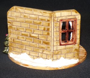 Ganz Little Cheesers Parlor Room Christmas Base 05326