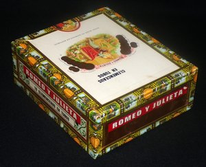 Vintage Cigar Box, Romeo y Julieta, 10 Clemenceus en Tubos