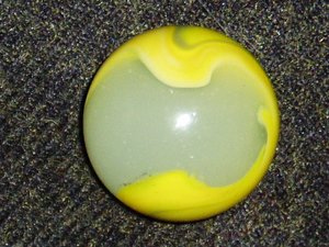 Vintage Glass Marble, Akro Agate Ace, Yellow, Large 1", Free USA Shipping