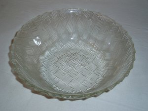Large Berry or Serving Bowl, Basketweave