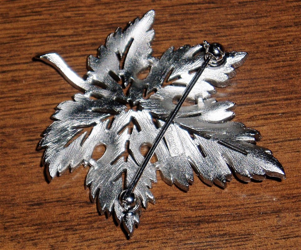 Pin Brooch, Trifari Silver Tone Leaf