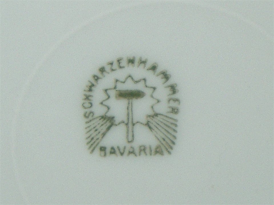 Schwarzenhammer Pierced Porcelain Bowl, Crane Heron Design