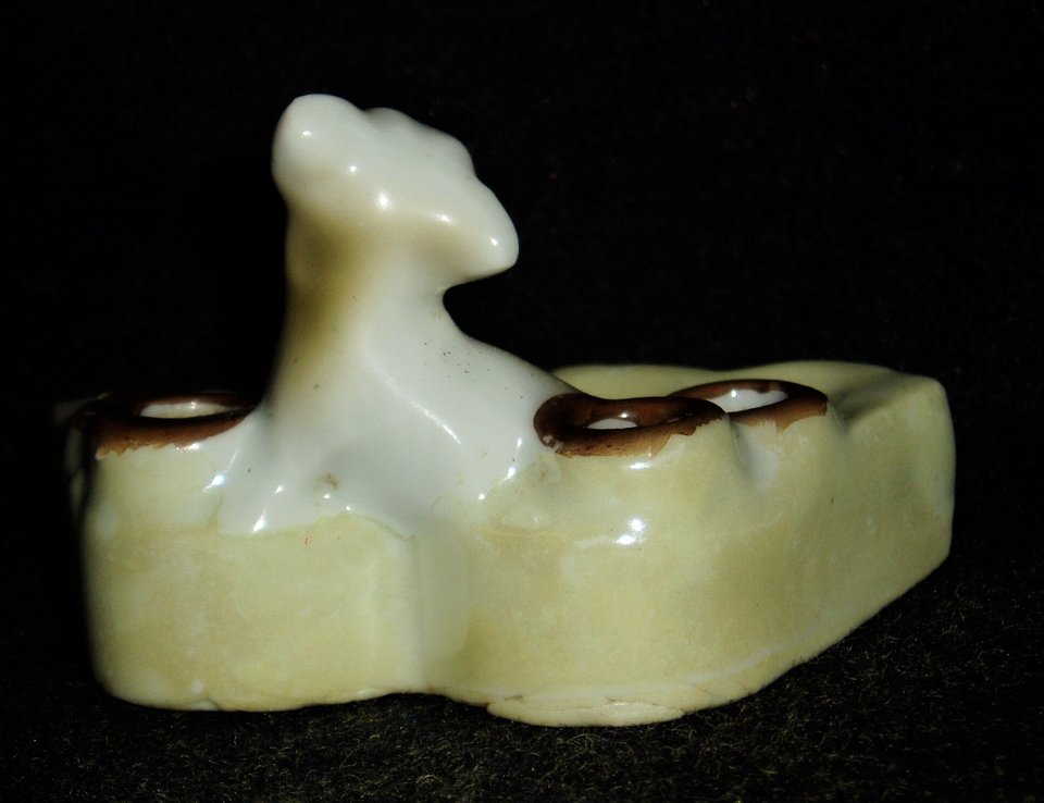 Dog Cigarette Holder, Porcelain Ceramic, Made In Japan