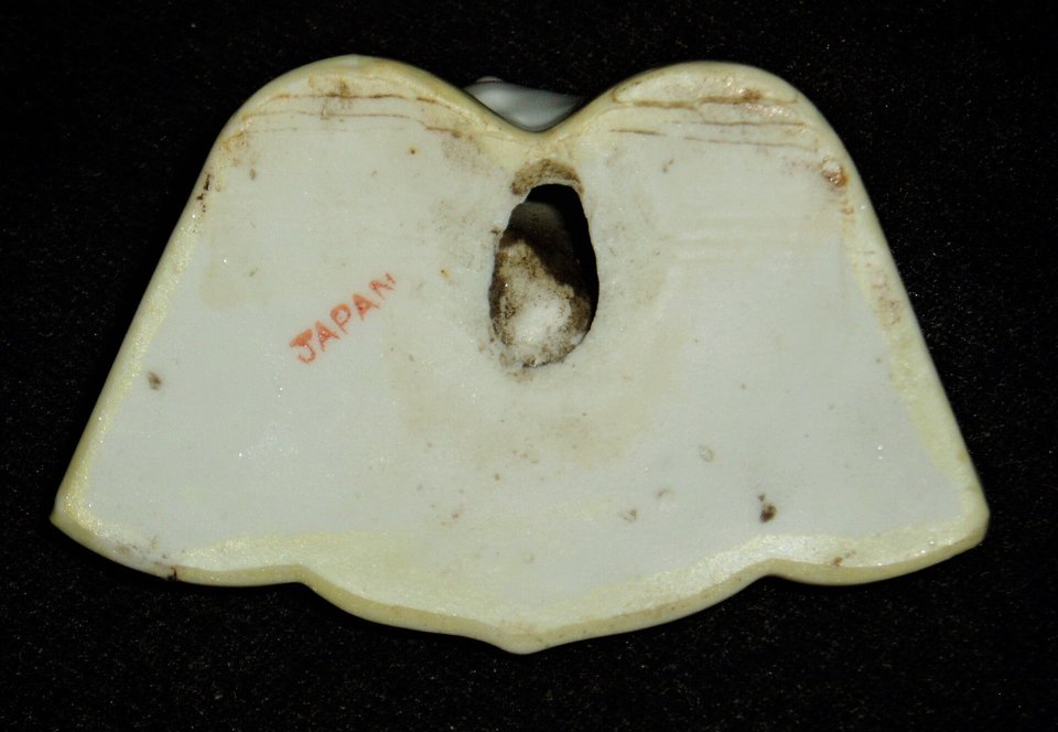 Dog Cigarette Holder, Porcelain Ceramic, Made In Japan