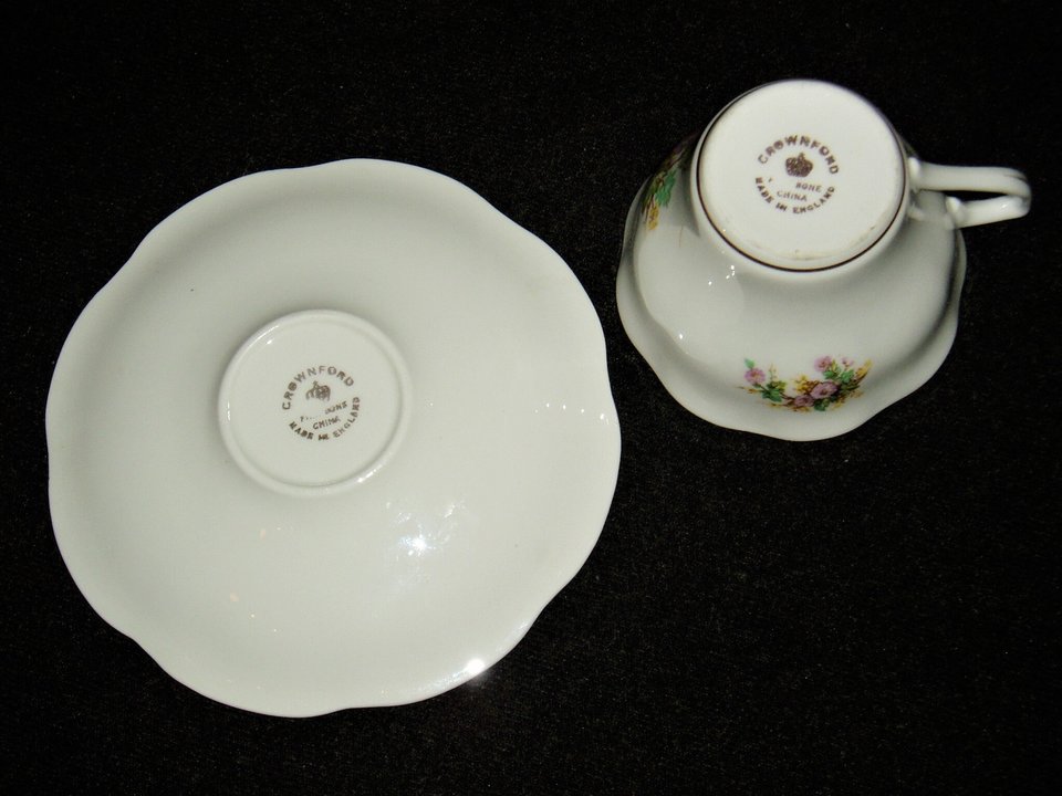 Cup & Saucer, Crownford, Lavendar and Yellow Floral Pattern, England Bone China