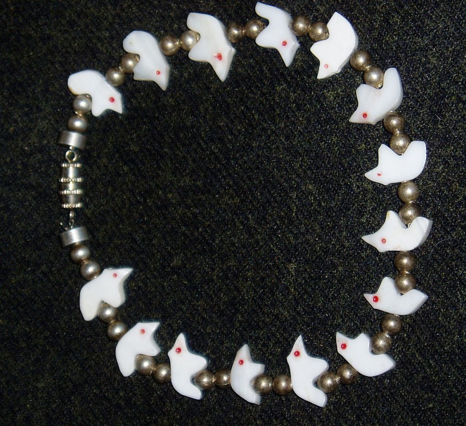 Bracelet/Anklet/Choker, Sterling Silver and Shell Bear Fetish