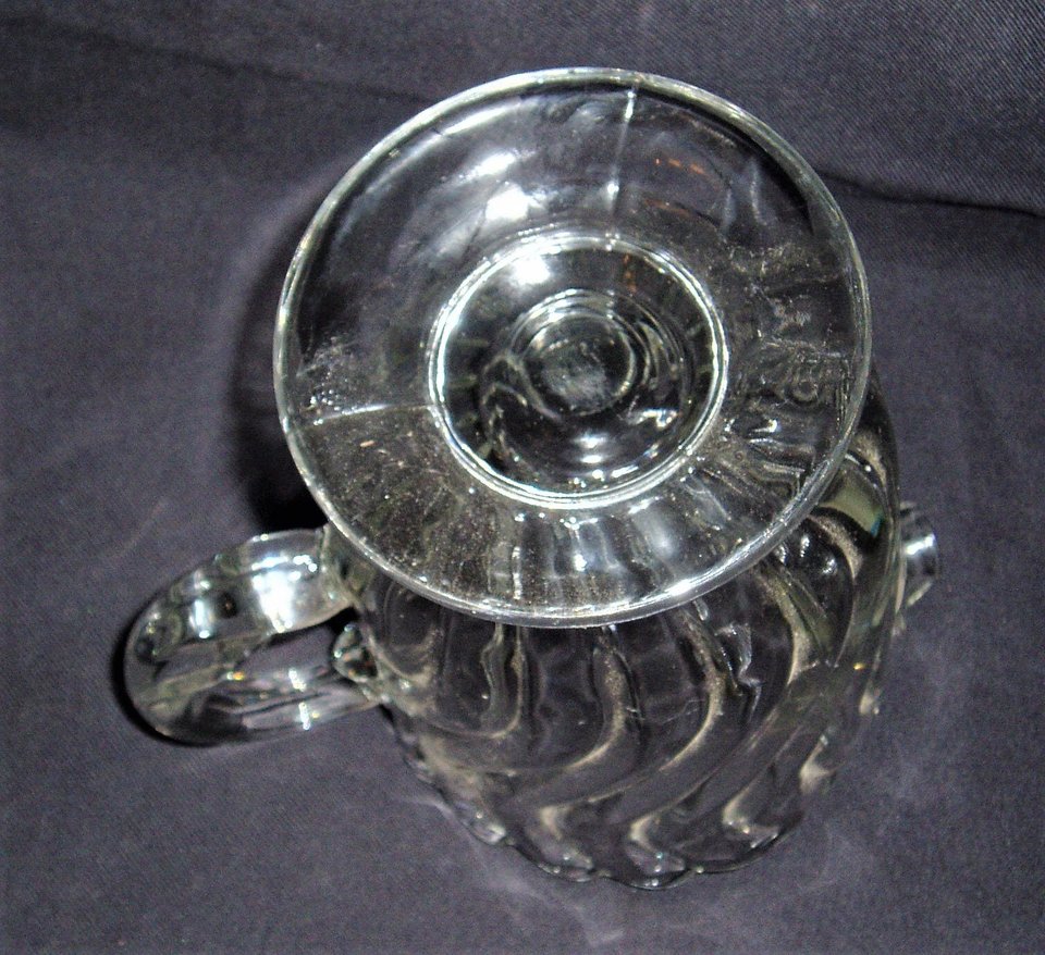 Fostoria Colony Pitcher, 8.5" 48oz.