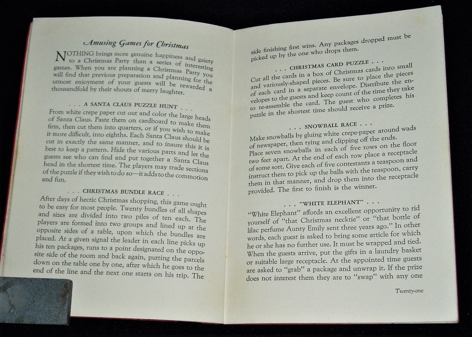 The Christmas Holidays Book, Betty Phillips, Vintage Booklet