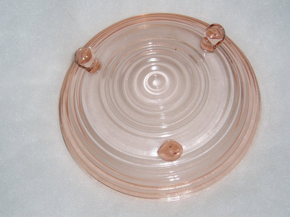 Manhattan Candy Bowl, Open Three-Footed, Pink, c. 1939-41