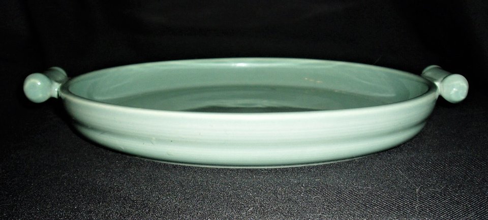 Redwing Village Green Platter