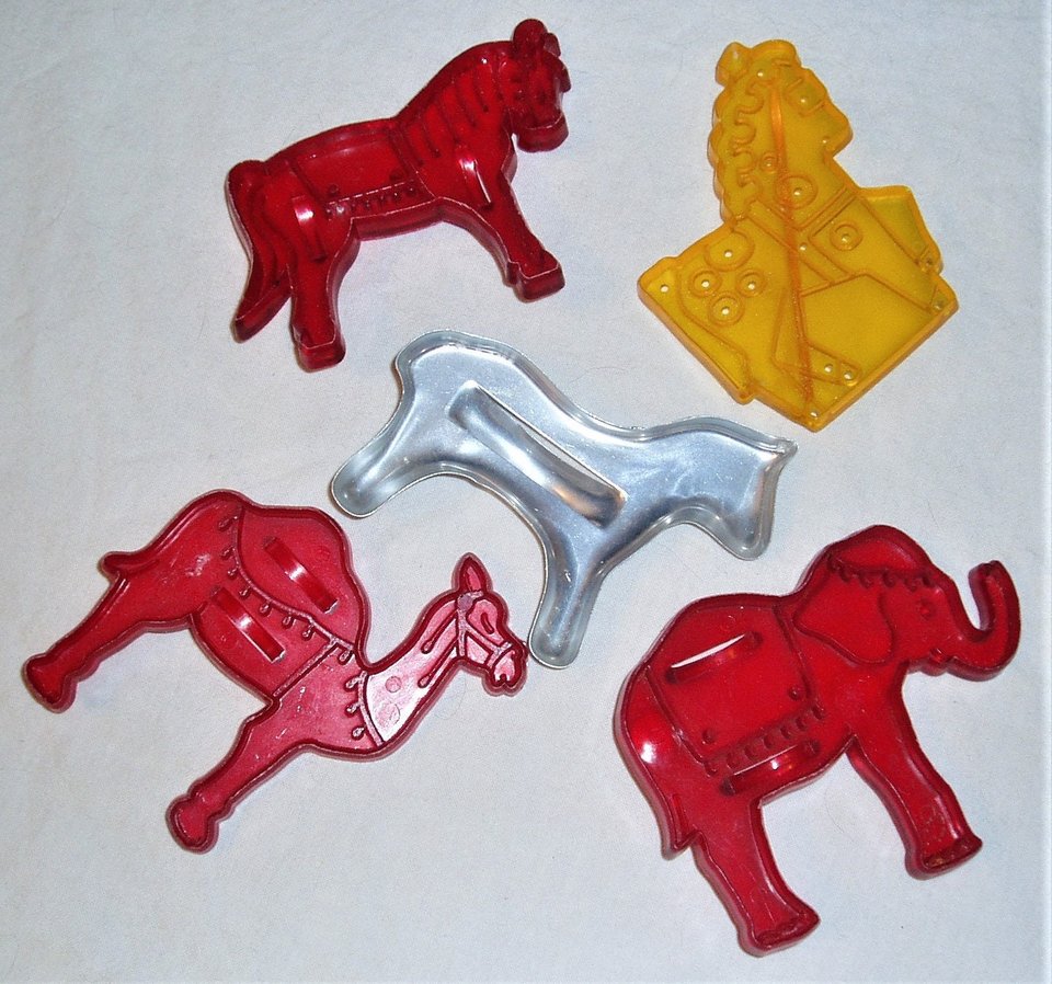 Vintage Cookie Cutters, Large Animals, Horses, Camel, Elephant