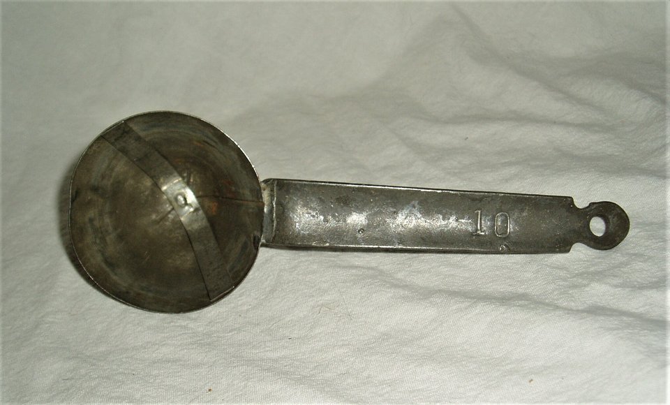 Antique Ice Cream Scoop, Conical #10