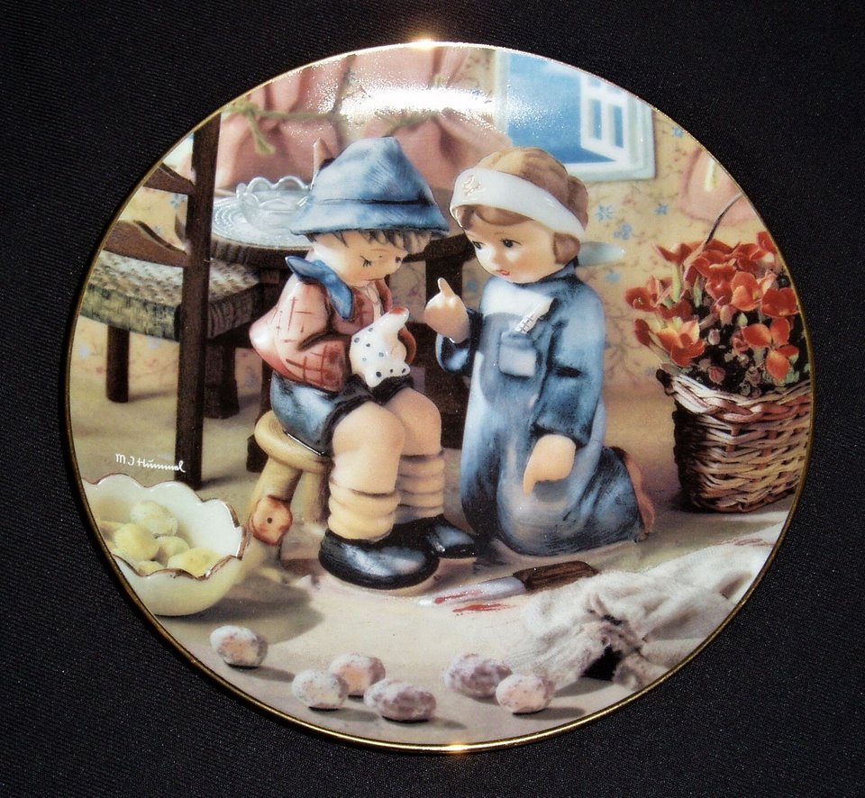 M. I. Hummel Plate, Tender Loving Care