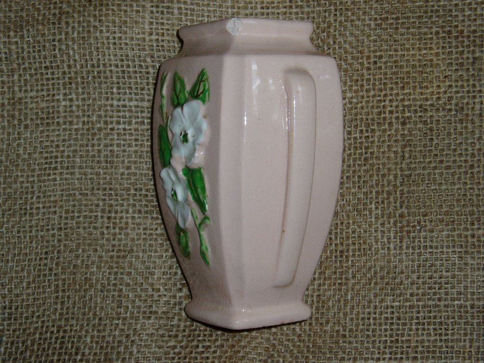 Hull Pottery Vase, Rosella Pattern, R-1-5"