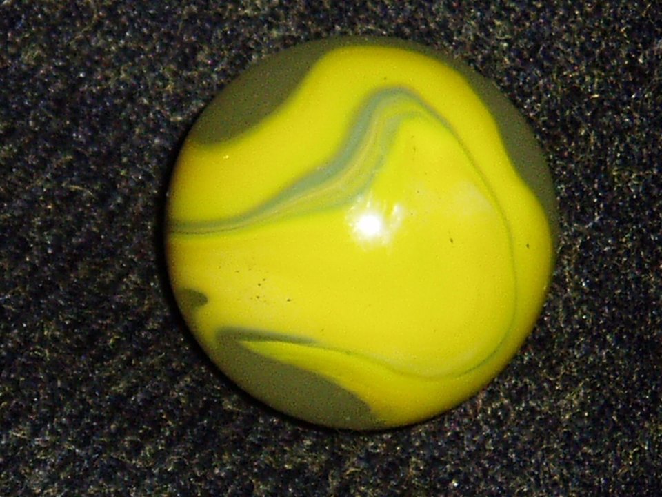 Vintage Glass Marble, Akro Agate Ace, Yellow, Large 1", Free USA Shipping