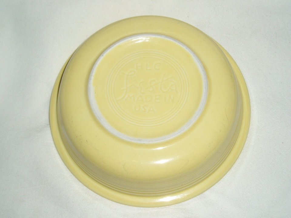 Vintage Fiesta Coupe Bowl, New Yellow