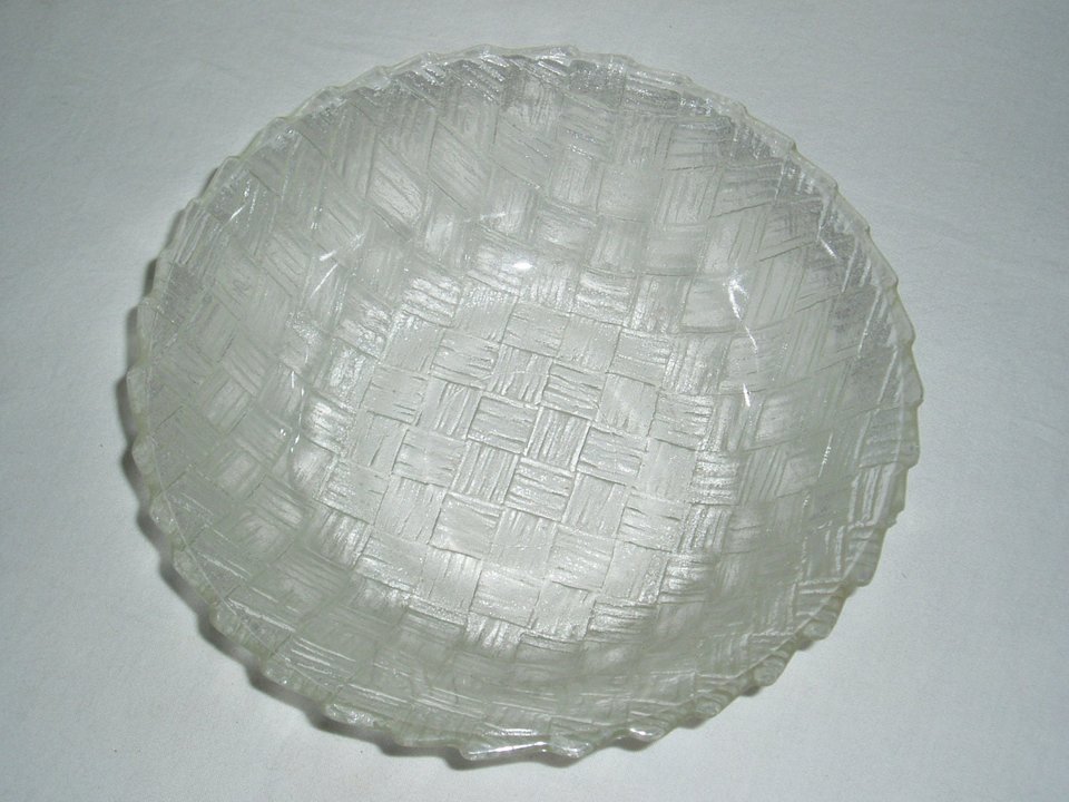 Large Berry or Serving Bowl, Basketweave