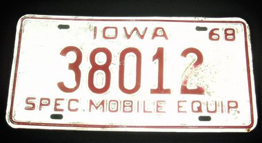 License Plate, Iowa 1968, Special Mobile Equipment, 38012