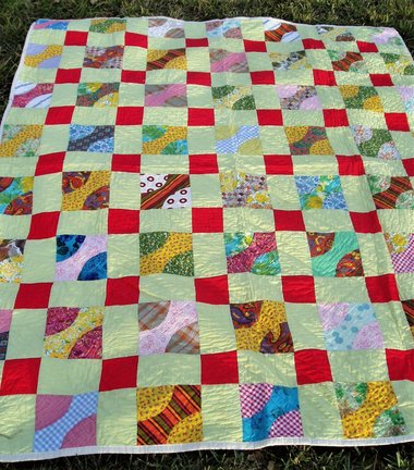 Vintage Quilt Handsewn Handstitched, Bow Tie Variation