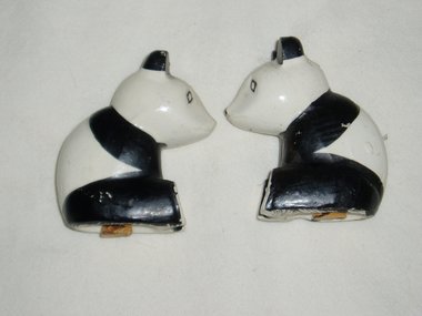 Salt & Pepper, Pandas