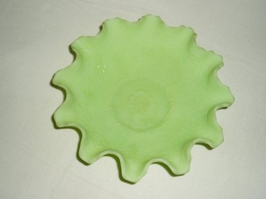 Fenton Ruffled Bowl,Persian Medallion, Satin Green